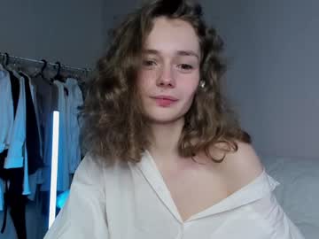 webcam girl mxxnsxsul today image #2199374