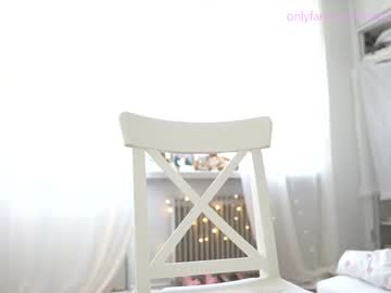 webcam girl pureangeldolores today image #2843016