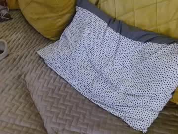 webcam girl juicy_peach88 today image #3409509