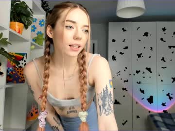 webcam girl thisisamelia today image #3919631