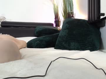 webcam girl marrylouanne today image #3558188