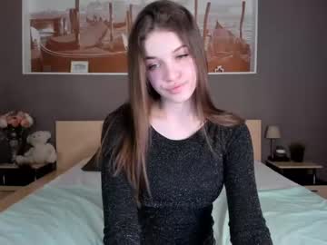webcam girl sof1a_shy today image #3571161