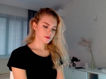 webcam girl amourvenenum today image #3114591