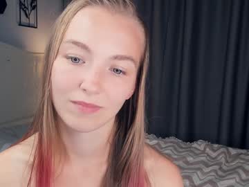Cam for fluttery_talk