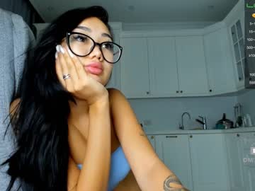 webcam girl miyong_7 today image #3123487