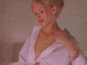 webcam girl _2strangers today image #2374672