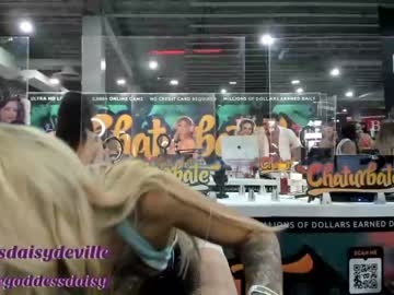 webcam girl daisydeville today image #2229290