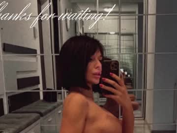 webcam girl ingridblondy94 today image #2799259