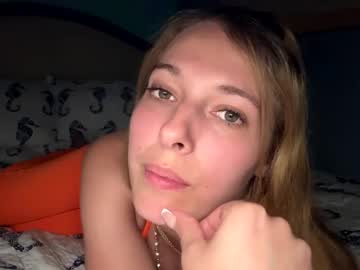 webcam girl kyliecompton today image #4081151