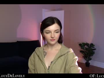 webcam girl lucydelovely today image #2503489