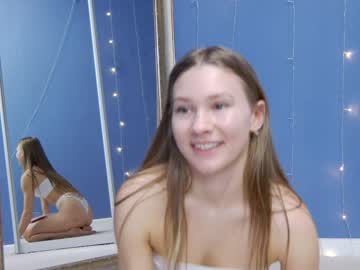 webcam girl teonasafina__ today image #3663980