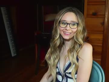 webcam girl elfenemma today image #1069653