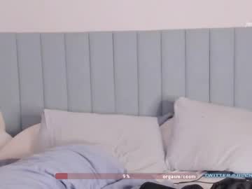 webcam girl jillikins today image #1018729