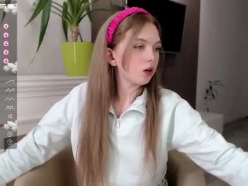 webcam girl small_blondee today image #2110924