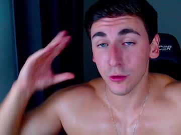 webcam man zach_rhyder today image #2491128