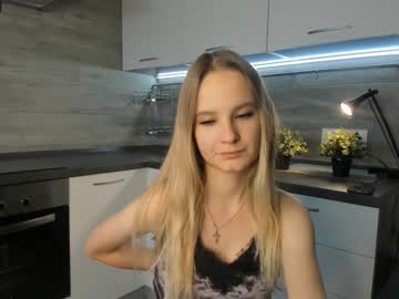 webcam girl margaretwilkinson today image #3981279