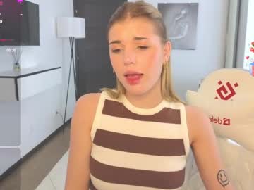 webcam girl adri_novella today image #4081638