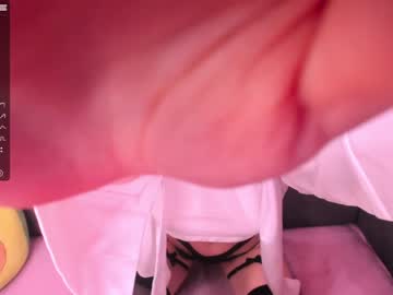 webcam girl juliavangs today image #1822232