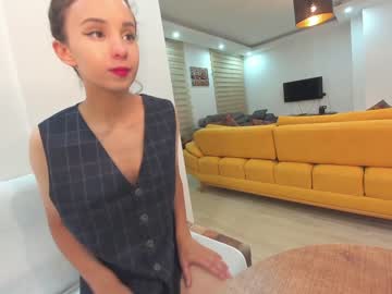 webcam girl ehotlovea today image #2387422