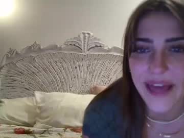 webcam girl lolahartt today image #4077275