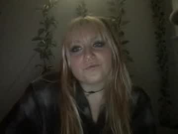 webcam girl wallabyxxx today image #3215779