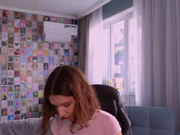 webcam girl vanessabayer today image #4020915