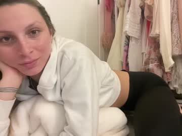 webcam girl bellabyers today image #3954269