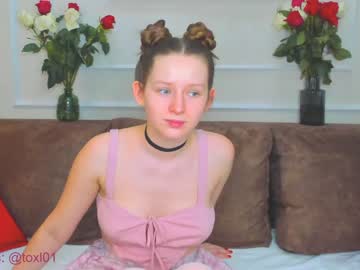 webcam girl toxl today image #892944