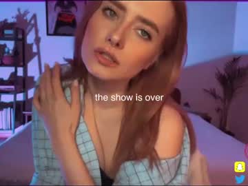 webcam girl _yvie_ today image #2707959
