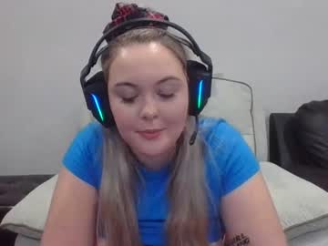 webcam girl channelsarah today image #694074