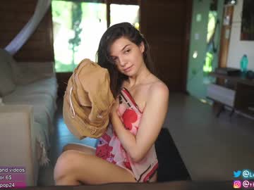 webcam girl loollypop24 today image #1481753