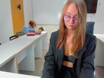 webcam girl game__of__porn today image #712044