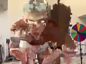 webcam man envyliamm today image #2405