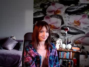 webcam girl jennycutey today image #514737