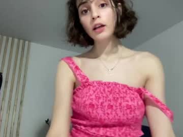 webcam girl crown_of_vice01 today image #3772299