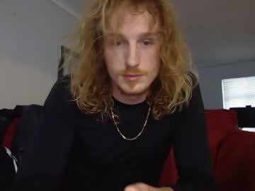 webcam man redvelvet001 today image #2453601