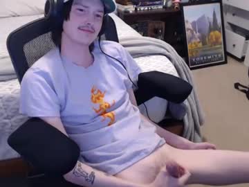 Cam for doomydoomy