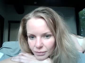 webcam girl carinablair777 today image #4028087