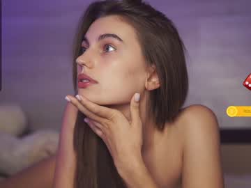 webcam girl hoolybunny today image #2530709