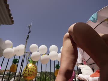 webcam girl hannahjames710 today image #1975172