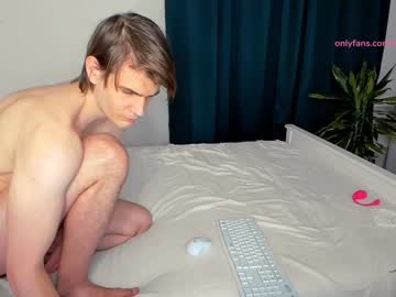 webcam couple lunaandboris today image #1631703