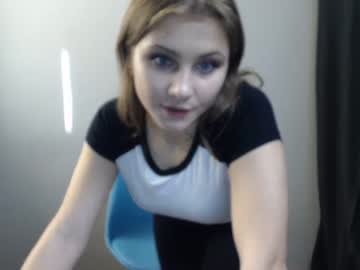 webcam girl relax_nina today image #186992
