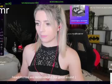webcam girl kimilee22 today image #2903719