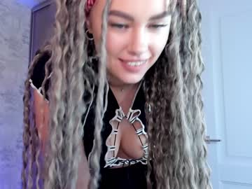 webcam girl 8a8y_nura today image #551516
