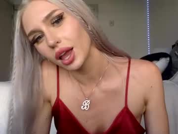 webcam girl bunnykhalissi today image #2130314