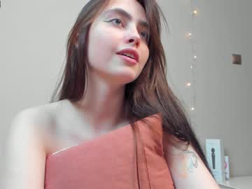 webcam girl maya_baker today image #2661877