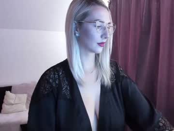 webcam girl allayah today image #2356409