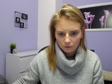webcam girl julie_wayne today image #3368453
