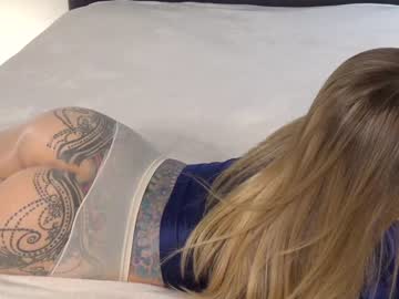webcam girl blondehottiekerry today image #2666077