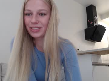 webcam girl magic_couple13 today image #1945653